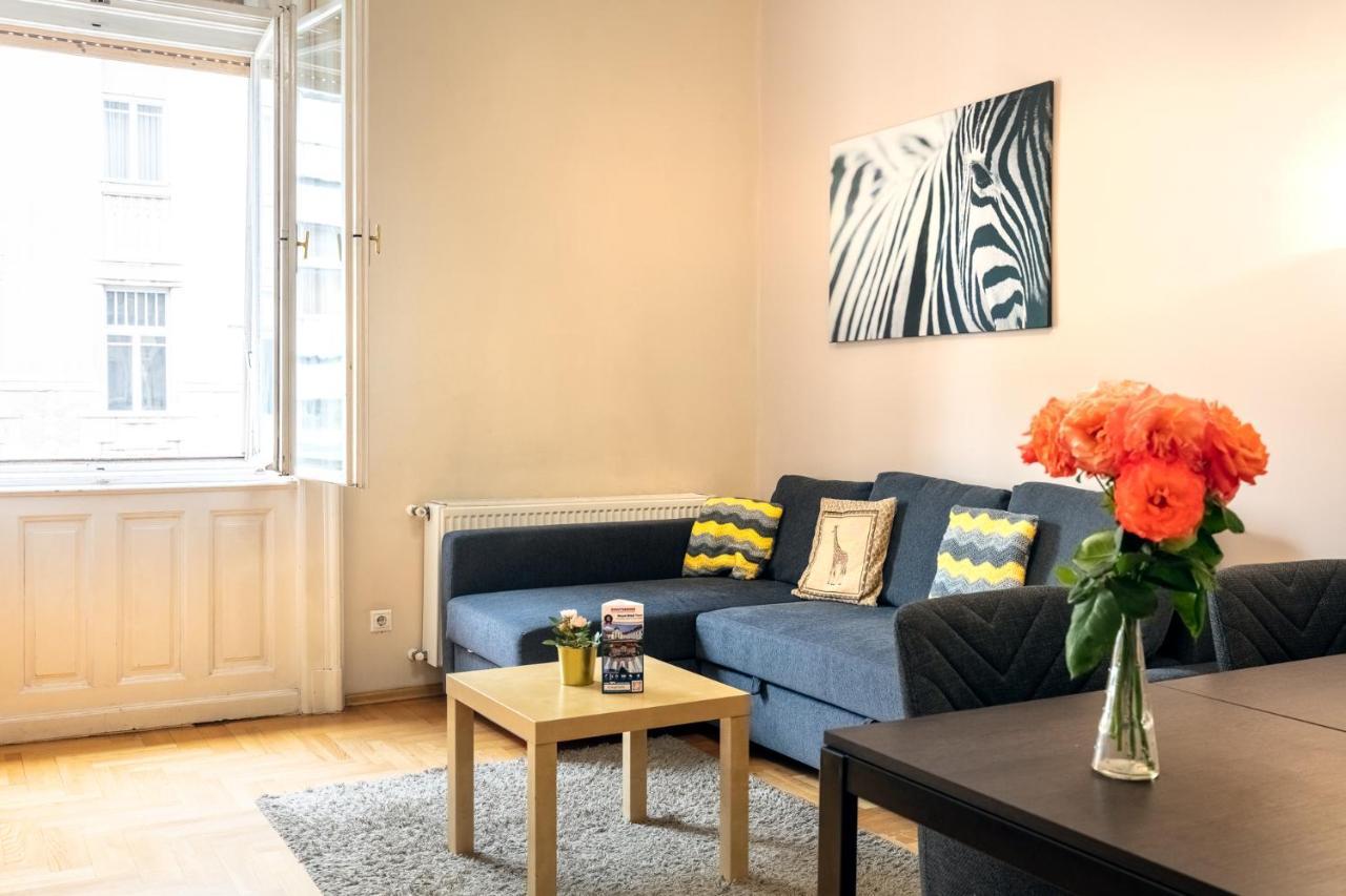 Orangehomes Kalvin Sq 2 Bedroom Apartment Budapest Extérieur photo