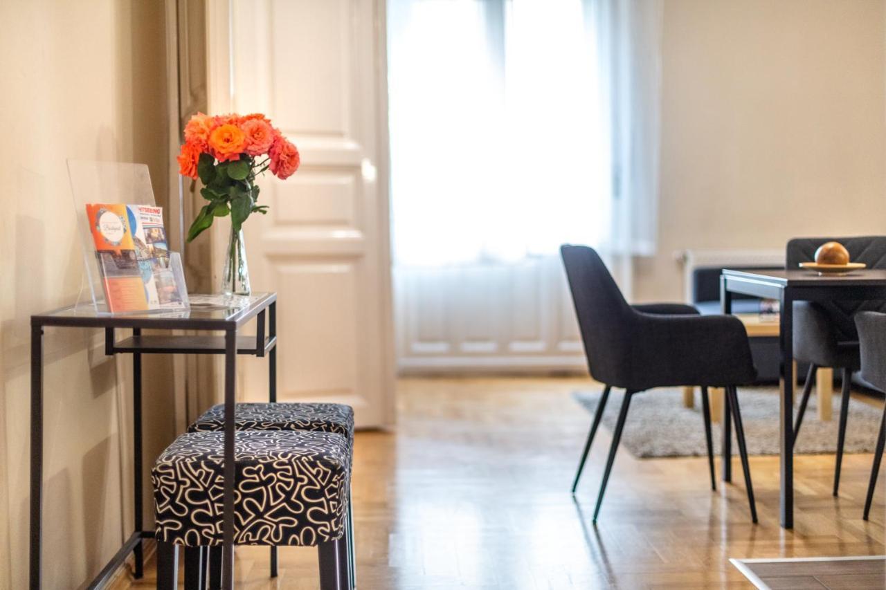 Orangehomes Kalvin Sq 2 Bedroom Apartment Budapest Extérieur photo